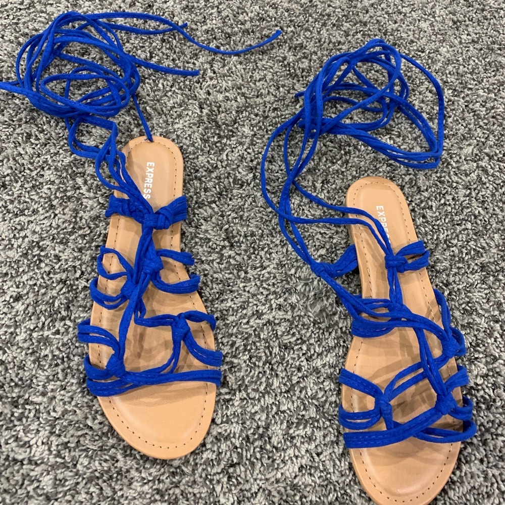 EXPRESS ANKLE STRAPPY FLATS